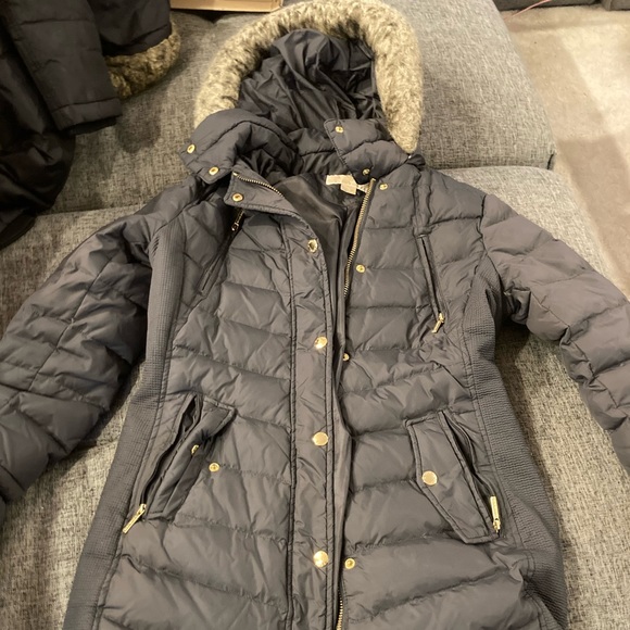 Michael Kors winter coat - sz M - Picture 3 of 4